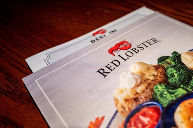 Red Lobster Revives Endless Shrimp Despite Past Losses