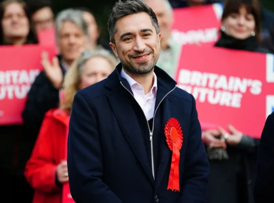 Inquiry Clears Bristol School Of Antisemitism Over Ppostponed Jewish MP Visit