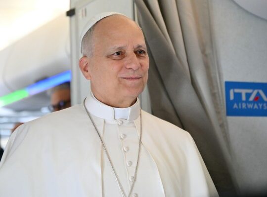 Trump Refuses Apology to Pope Leo Defends Viral Artificial Intelligence Meme Amid Backlash