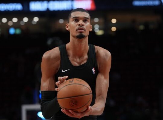 Wembanyama returns as Spurs gain crucial playoff boost in Game 4