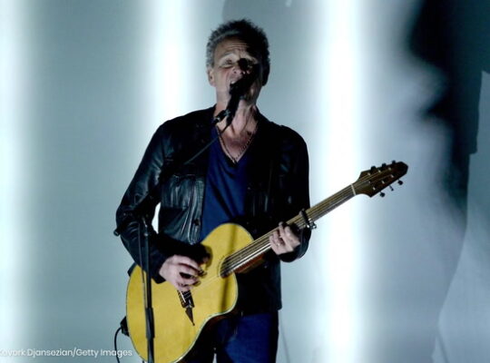 Fleetwood Mac’s Lindsey Buckingham Attacked With Unknown Substance in Santa Monica