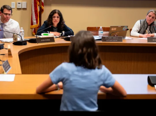 US Schools Double Down On Classroom Tech As Parents Push for Screen-Free Learning