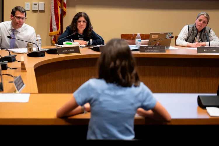 US Schools Double Down On Classroom Tech As Parents Push for Screen-Free Learning