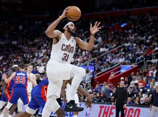 Garden Stakes: Knicks and Cavaliers Open Eastern Finals in New York