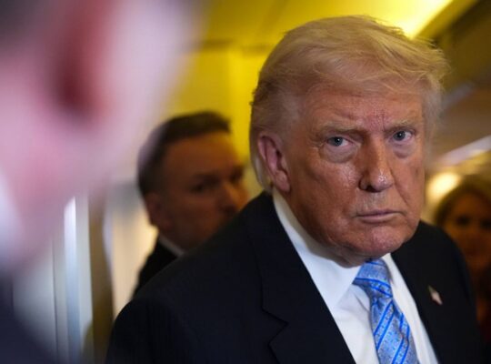 Trump Pushes NDAs for Federal Workers Amid Leak Crackdown