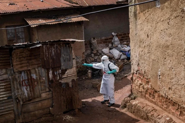 Uganda Seals Congo Border Over Rare Ebola Surge