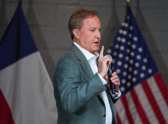 Trump Backs Paxton in Texas Showdown With Cornyn