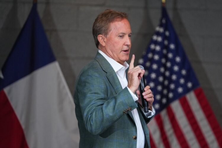 Trump Backs Paxton in Texas Showdown With Cornyn