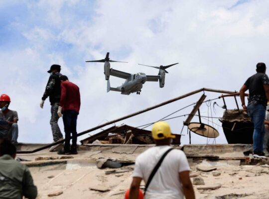Venezuela Races Against Time as Quake Survivors Remain Trapped