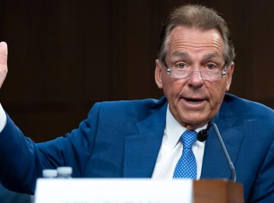 Saban backs college sports reform bill as SEC, Big Ten resist federal overhaul