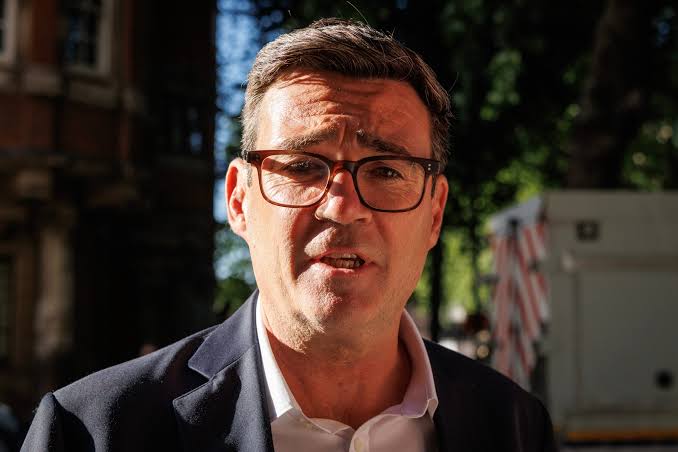 Burnham Pushes ‘Amazon Tax’ to Rescue High Streets