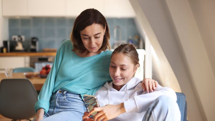 Parents Urged To extend Child Benefit Claim For Teenagers Before 31 August Deadline