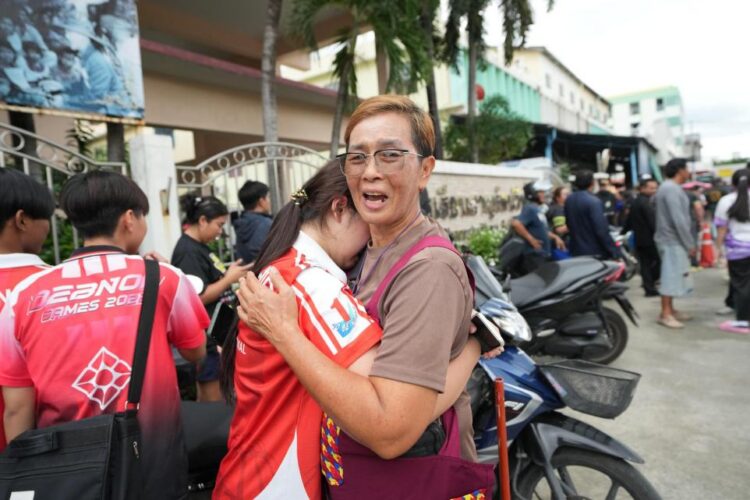 Pupil Kill At Least Six At Shooting At High School In Thailland
