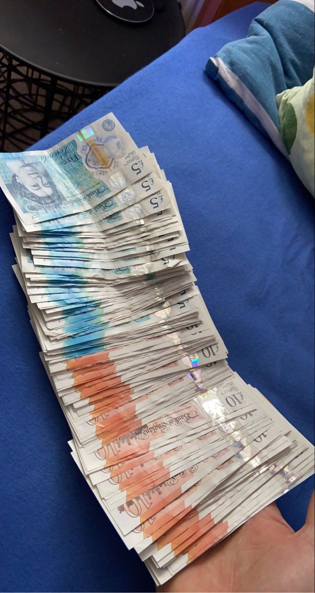 Four Arrests and £20,000 Seized in Manchester Illegal Gambling Raids as Police Follow Intelligence Trail