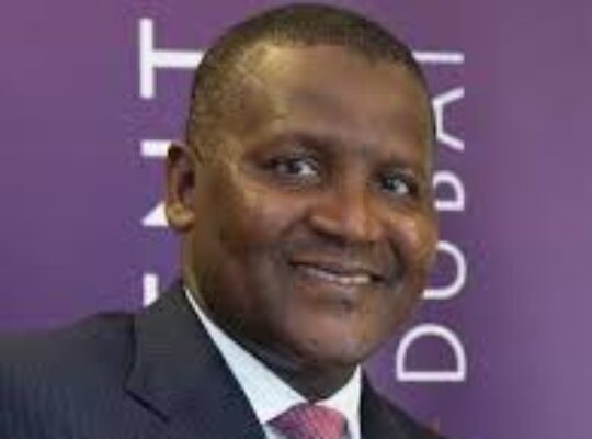 Africa’s Richest Man Ooens Continet’s Biggest Refinery To Public in Landmark $1.6 Billion IPO